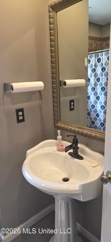 180 Stonewall Road, Byhalia, MS 38611