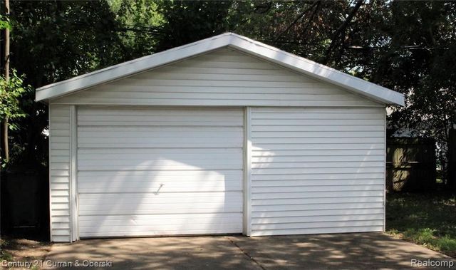 3350 Mcdowell Street, Ferndale, MI 48220