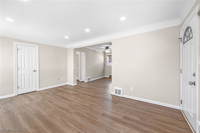 1653 Woodhurst Avenue, Mayfield Heights, OH 44124