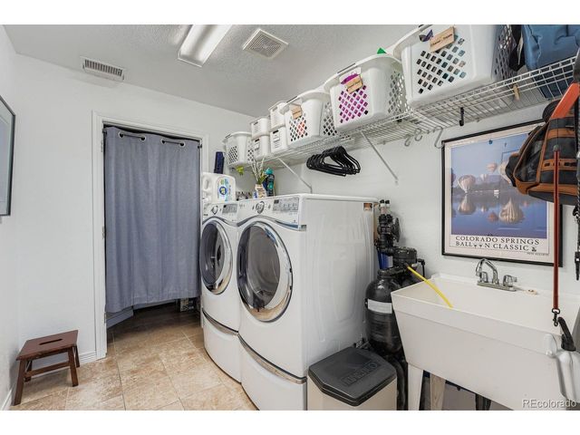 19393 E Asbury Dr A, Aurora, CO 80013