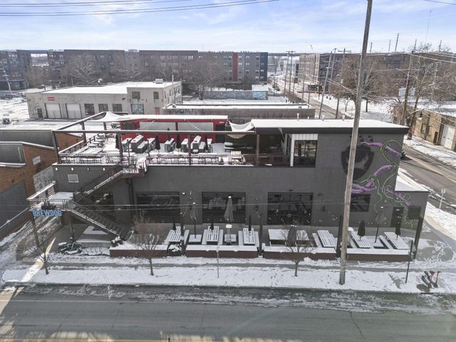 498 W Town Street, Columbus, OH 43215