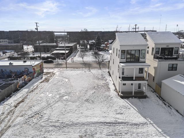 498 W Town Street, Columbus, OH 43215