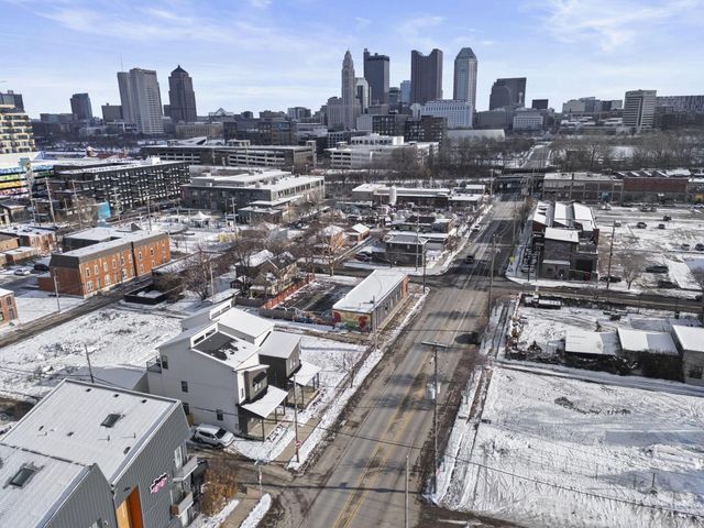 498 W Town Street, Columbus, OH 43215