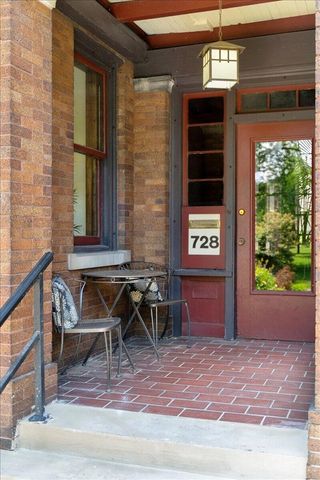 728 Longfellow Street, Detroit, MI 48202
