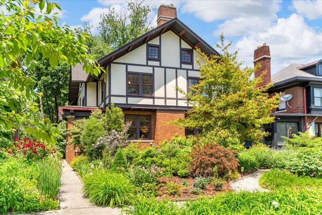 728 Longfellow Street, Detroit, MI 48202