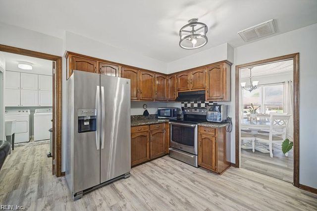 5305 Alishire CT, Virginia Beach, VA 23464
