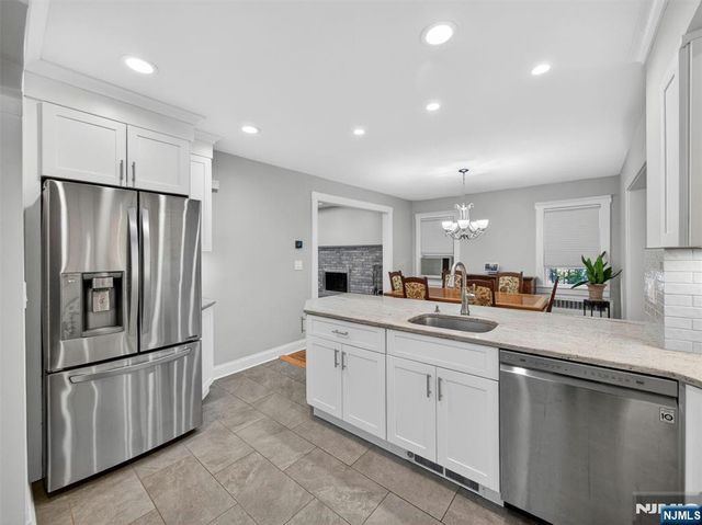 1134 Julia Street, Teaneck, NJ 07666