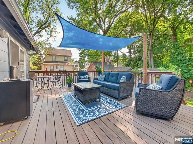 1134 Julia Street, Teaneck, NJ 07666