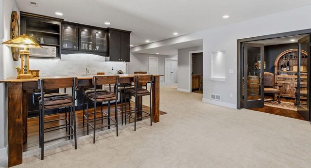 13675 N Legacy Hills DRIVE, Mequon, WI 53097