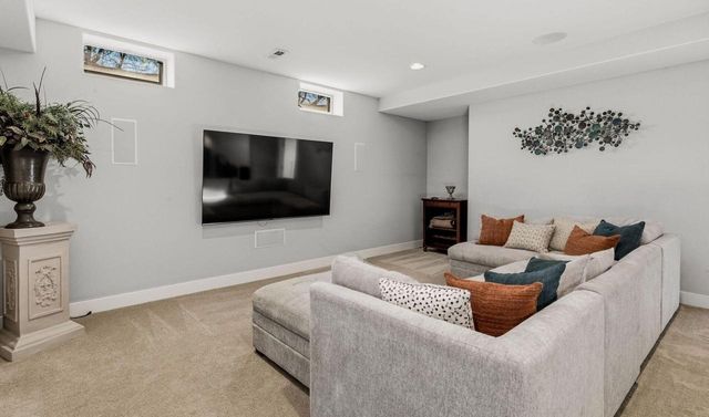 13675 N Legacy Hills DRIVE, Mequon, WI 53097