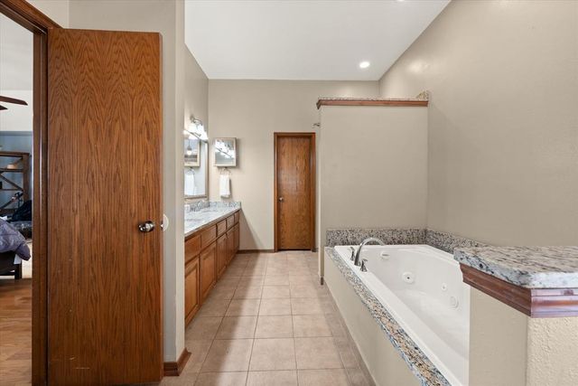 19609 Filly Drive, Edmond, OK 73012