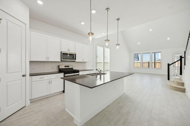 6711 Alejandro Place, Baytown, TX 77523