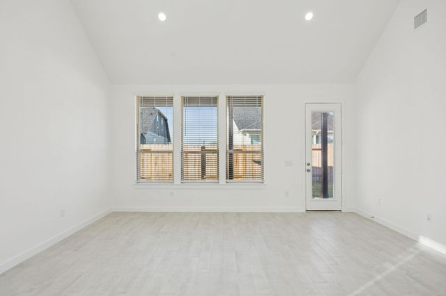 6711 Alejandro Place, Baytown, TX 77523