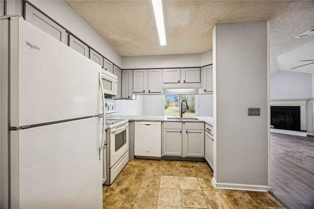 236 W Lakemont Drive, Kingsland, GA 31548