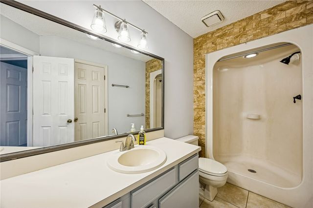 236 W Lakemont Drive, Kingsland, GA 31548