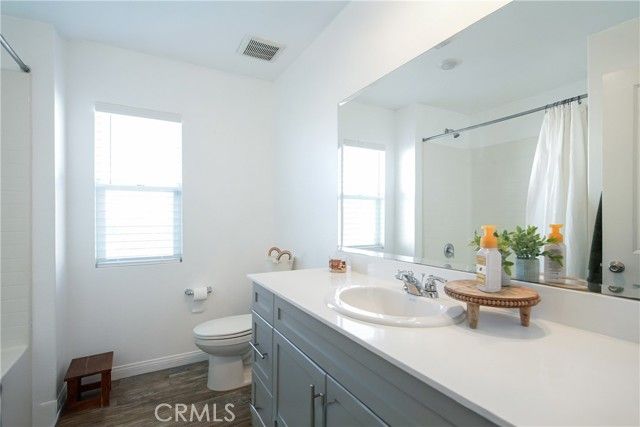 44527 Freer, Lancaster, CA 93536