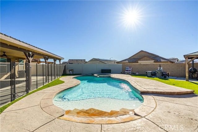 44527 Freer, Lancaster, CA 93536