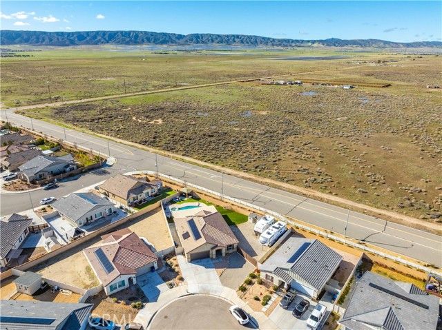 44527 Freer, Lancaster, CA 93536