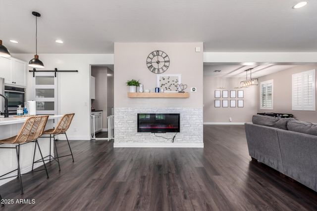 2510 E Fawn Drive, Phoenix, AZ 85042