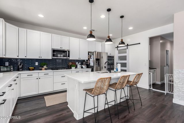 2510 E Fawn Drive, Phoenix, AZ 85042