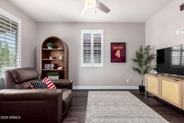 2510 E Fawn Drive, Phoenix, AZ 85042