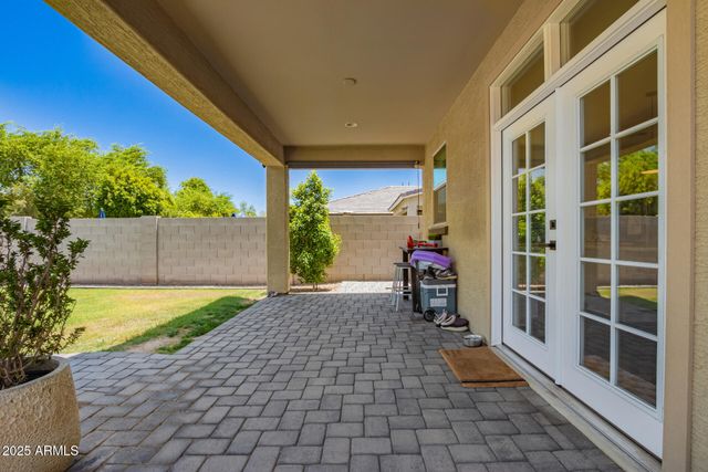 2510 E Fawn Drive, Phoenix, AZ 85042