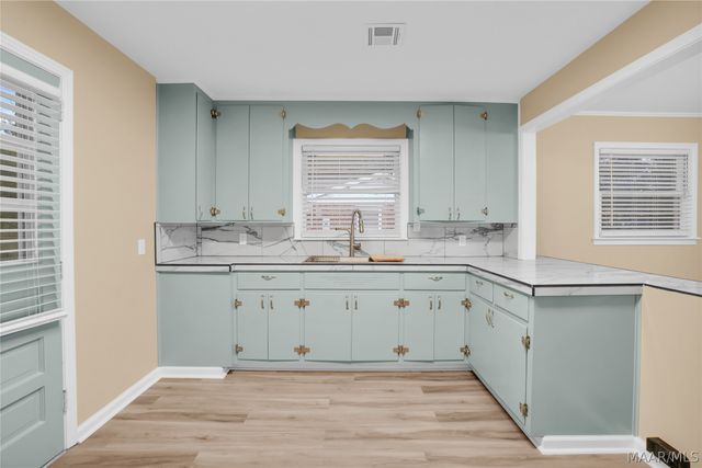 1325 Beaumont Drive, Montgomery, AL 36111
