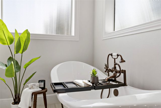 5000 Stillhouse Road, Paris, TX 75462