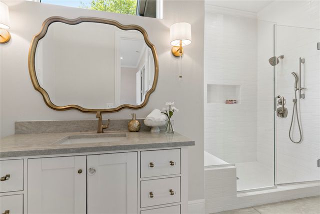 5000 Stillhouse Road, Paris, TX 75462