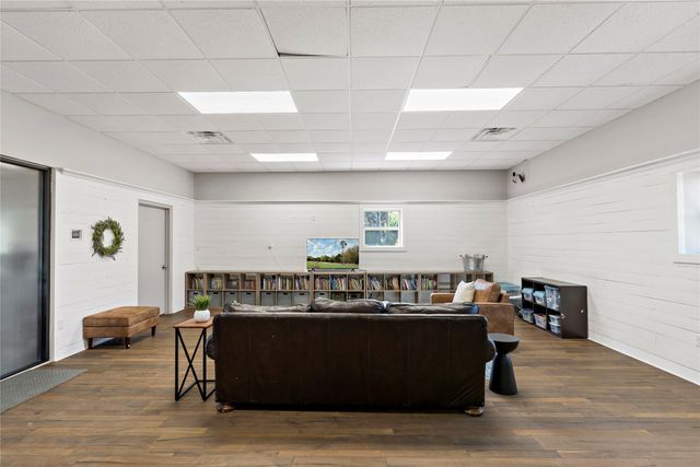 5000 Stillhouse Road, Paris, TX 75462