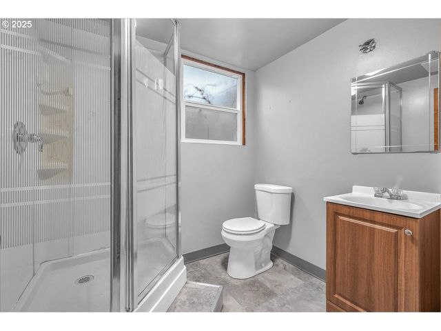 1550 Se 4TH St, Gresham, OR 97080