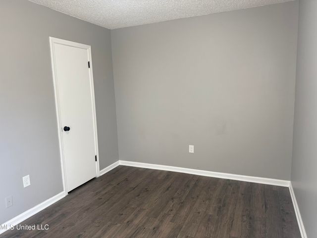 5813 Laurie Drive, Horn Lake, MS 38637