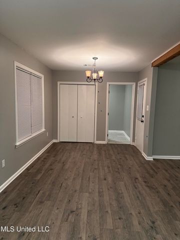 5813 Laurie Drive, Horn Lake, MS 38637