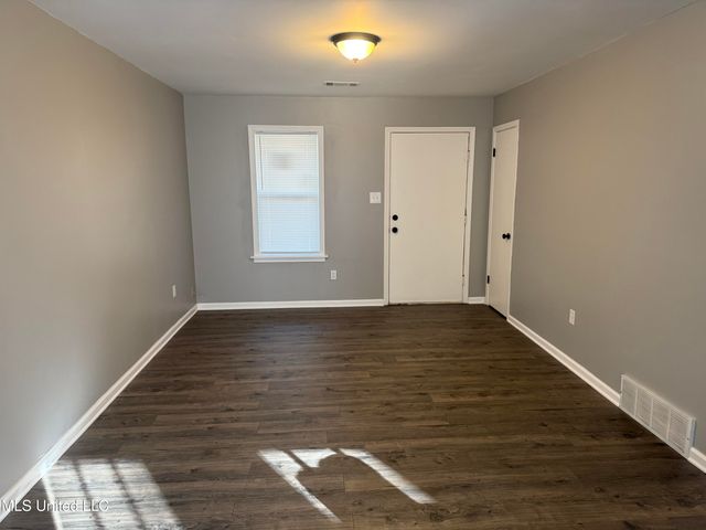 5813 Laurie Drive, Horn Lake, MS 38637