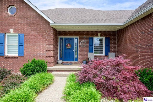 330 Stonebriar Drive, Elizabethtown, KY 42701