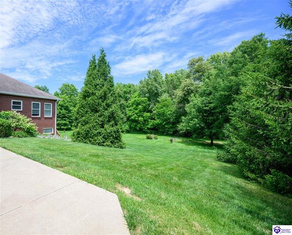 330 Stonebriar Drive, Elizabethtown, KY 42701