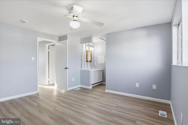 19847 WHEELWRIGHT DR, Gaithersburg, MD 20886