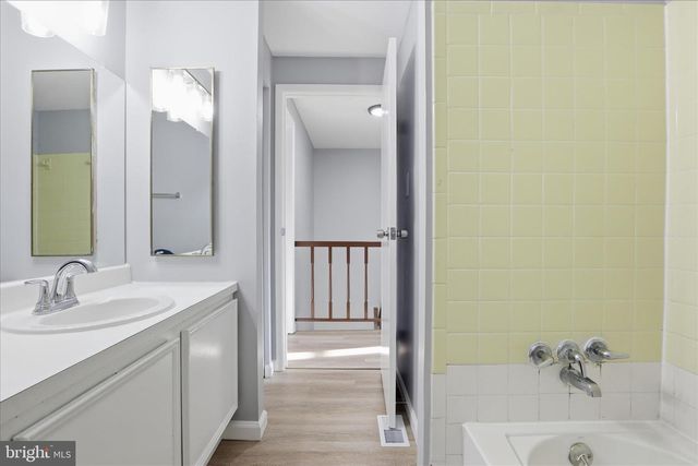 19847 WHEELWRIGHT DR, Gaithersburg, MD 20886