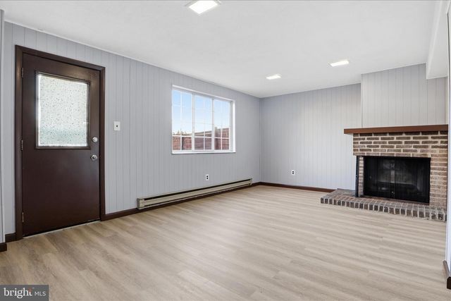 19847 WHEELWRIGHT DR, Gaithersburg, MD 20886