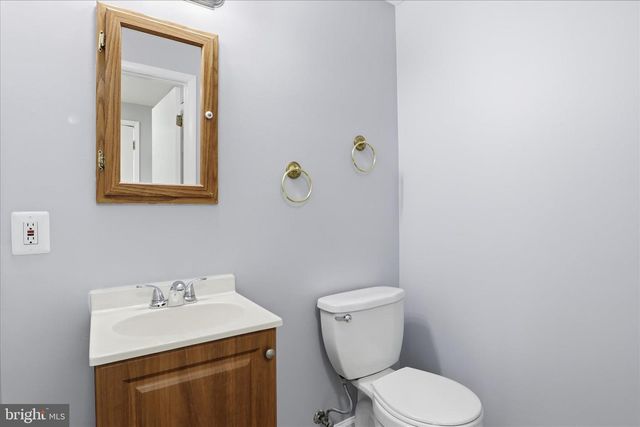 19847 WHEELWRIGHT DR, Gaithersburg, MD 20886