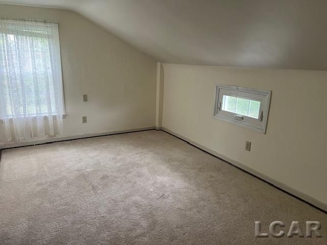 1010 W Valley Road, Adrian, MI 49221