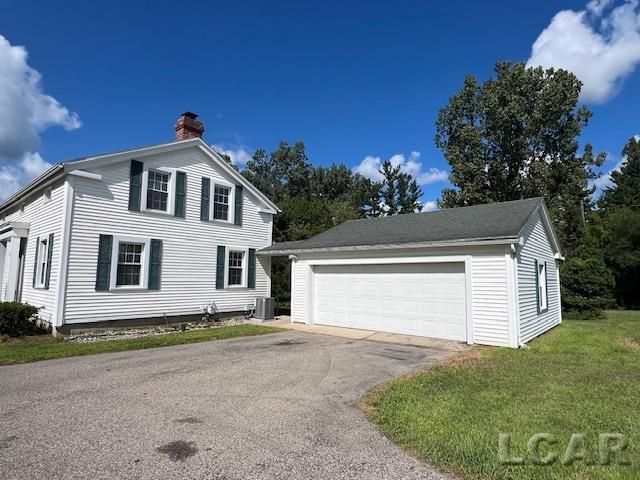 1010 W Valley Road, Adrian, MI 49221