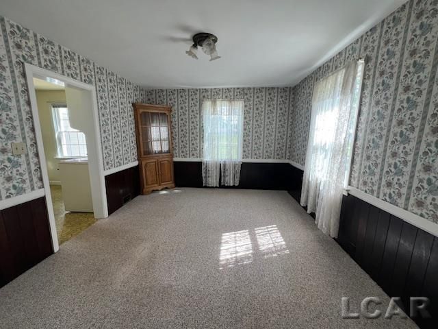 1010 W Valley Road, Adrian, MI 49221