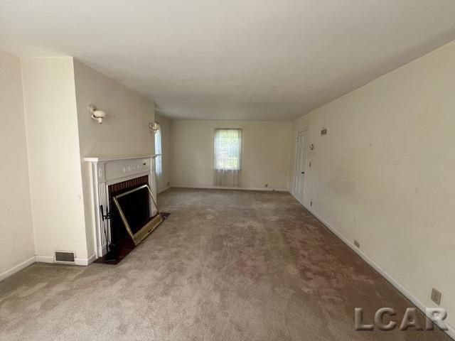 1010 W Valley Road, Adrian, MI 49221