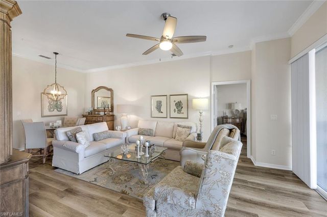 6879 Redbay Park RD # 203, Naples, FL 34109