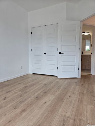 1834 Montana, San Antonio, TX 78203