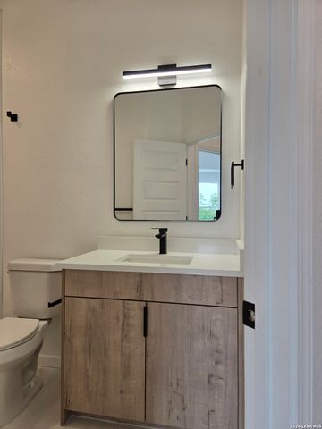 1834 Montana, San Antonio, TX 78203