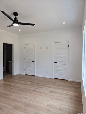 1834 Montana, San Antonio, TX 78203