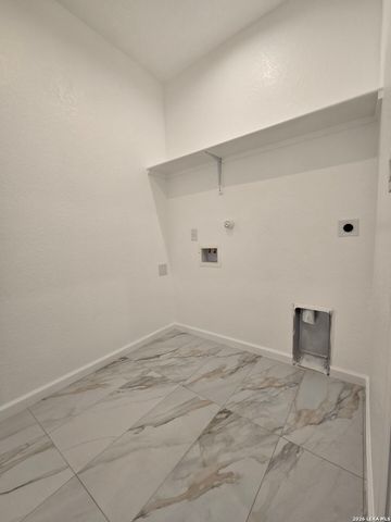 1834 Montana, San Antonio, TX 78203