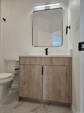 1834 Montana, San Antonio, TX 78203
